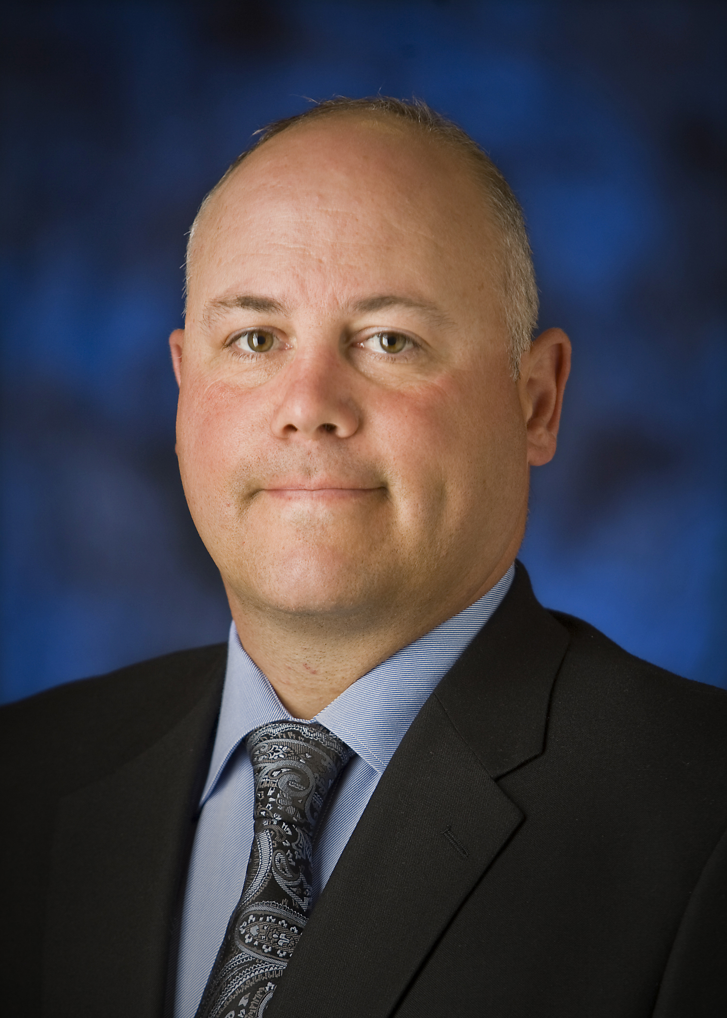 Kelly Busmann Headshot